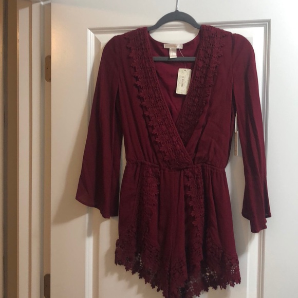 Forever 21 Other - Garnet long sleeve short romper